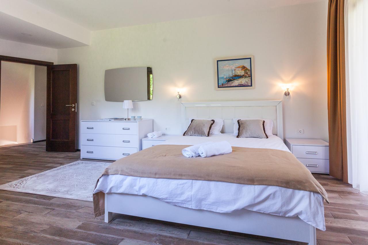 Rosmarino Daire Sveti Stefan Dış mekan fotoğraf