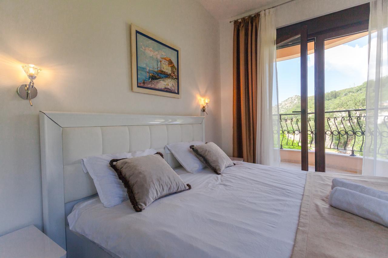 Rosmarino Daire Sveti Stefan Dış mekan fotoğraf